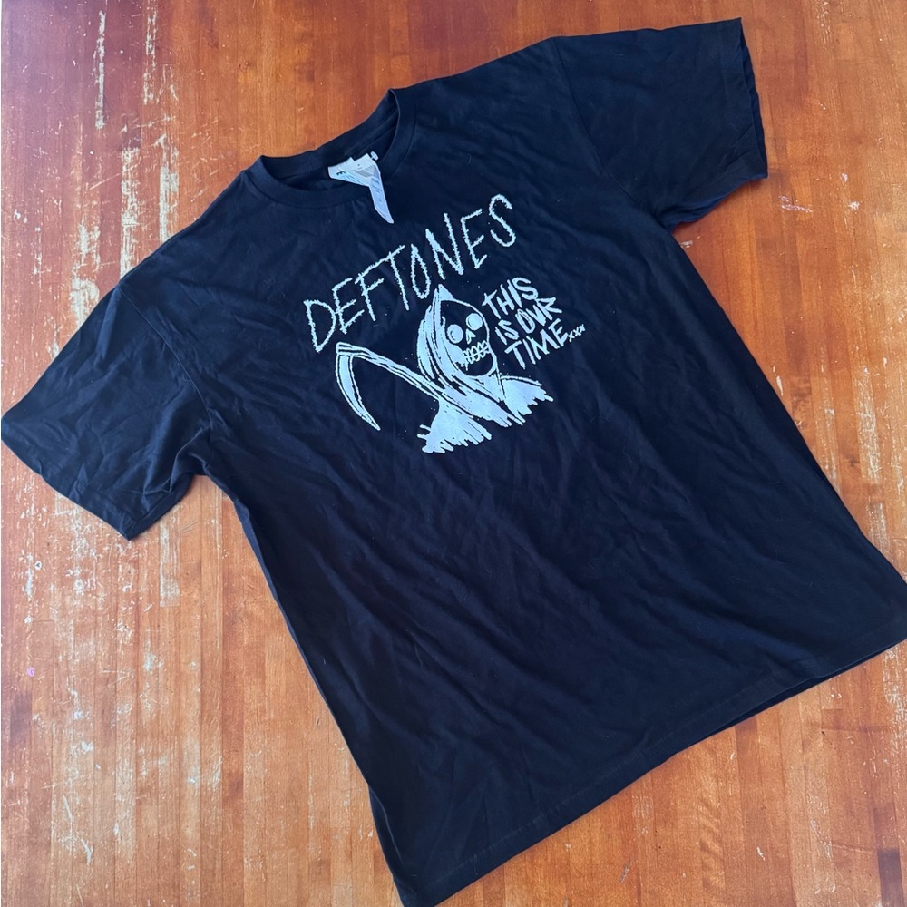 Black Deftones Graphic T-Shirt
